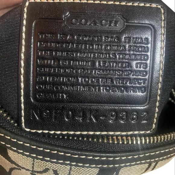 COACH Crossbody Bag - Picture 9 of 15